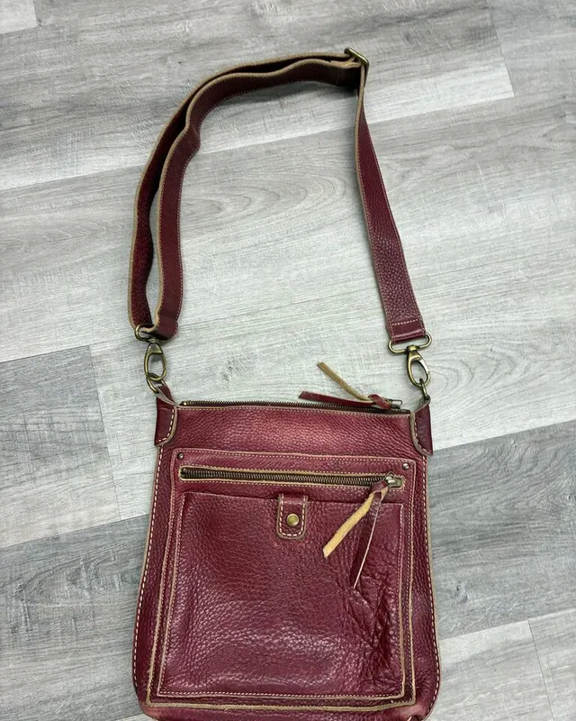 Burgundy Roots pebble leather crossbody bag